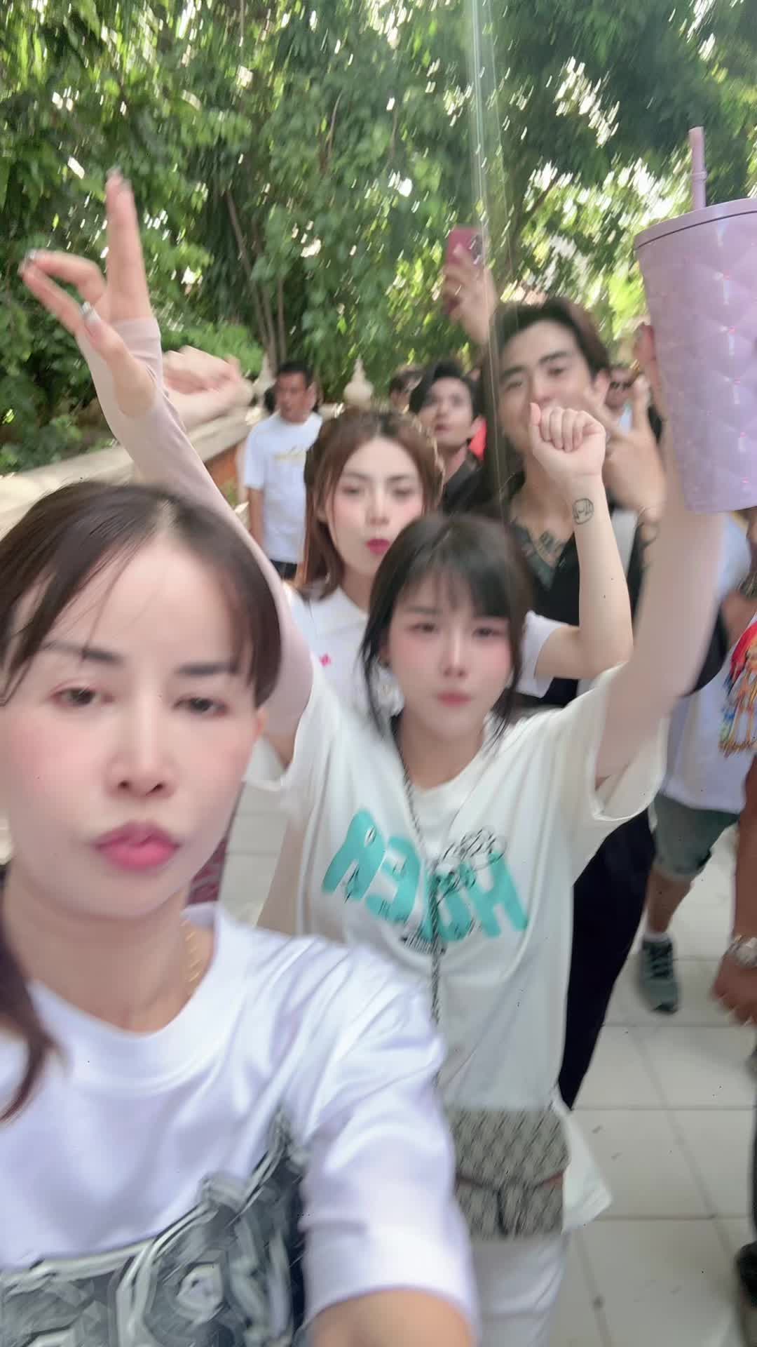 @ขี้แตกใส่กางเกง