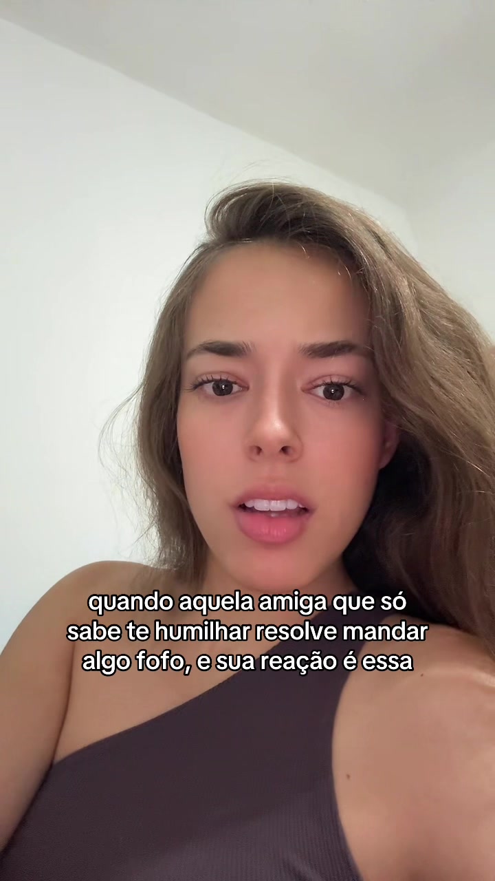 @Julia Andrade