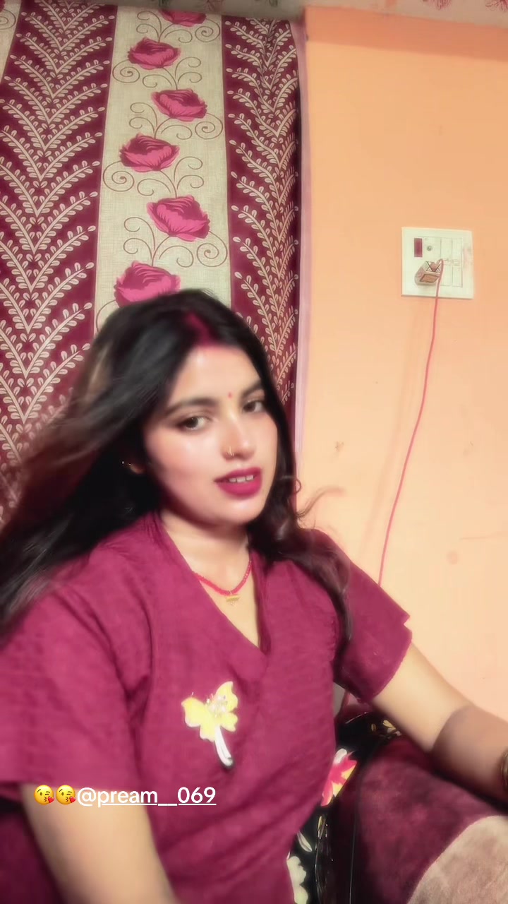 @😎PARI SHARMA😎