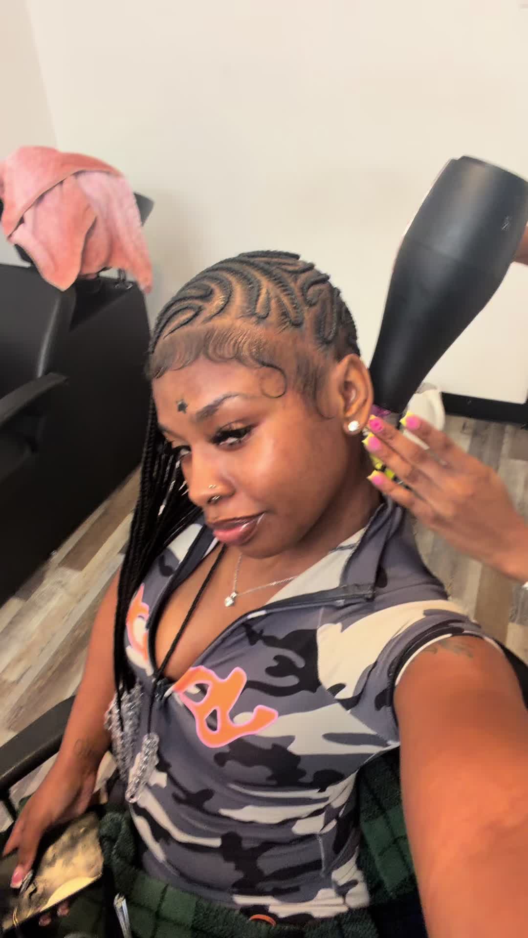 @knicolebraidbar