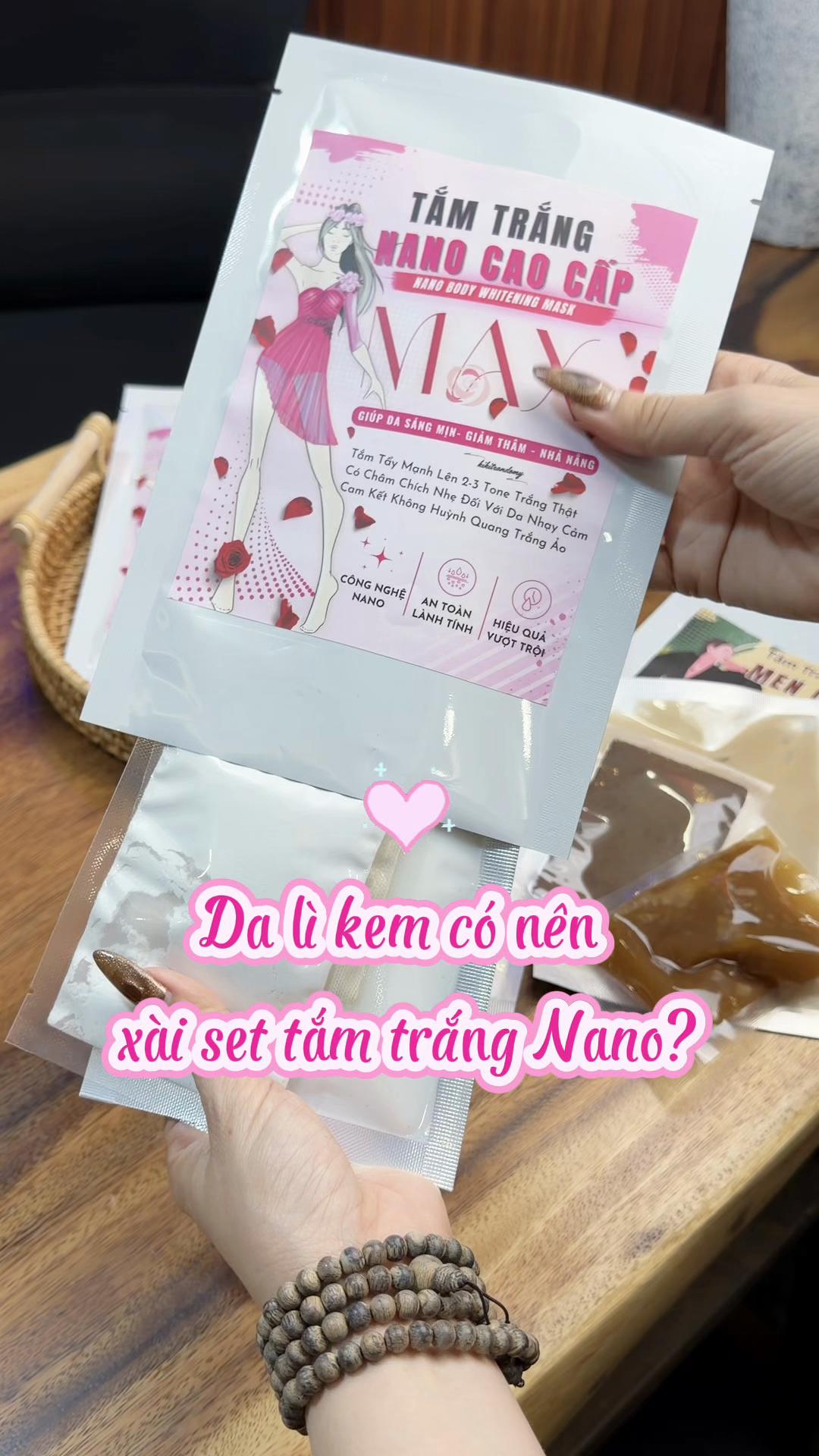 @B&agrave; T&aacute;m Da Dẻ