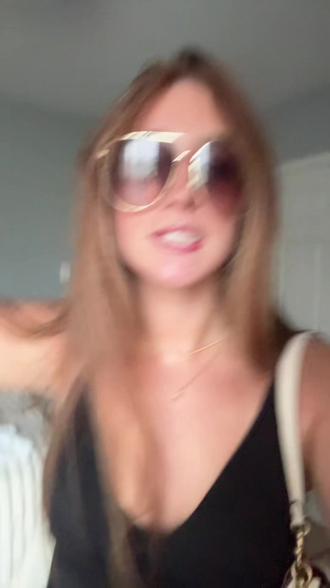 @lucy⁷