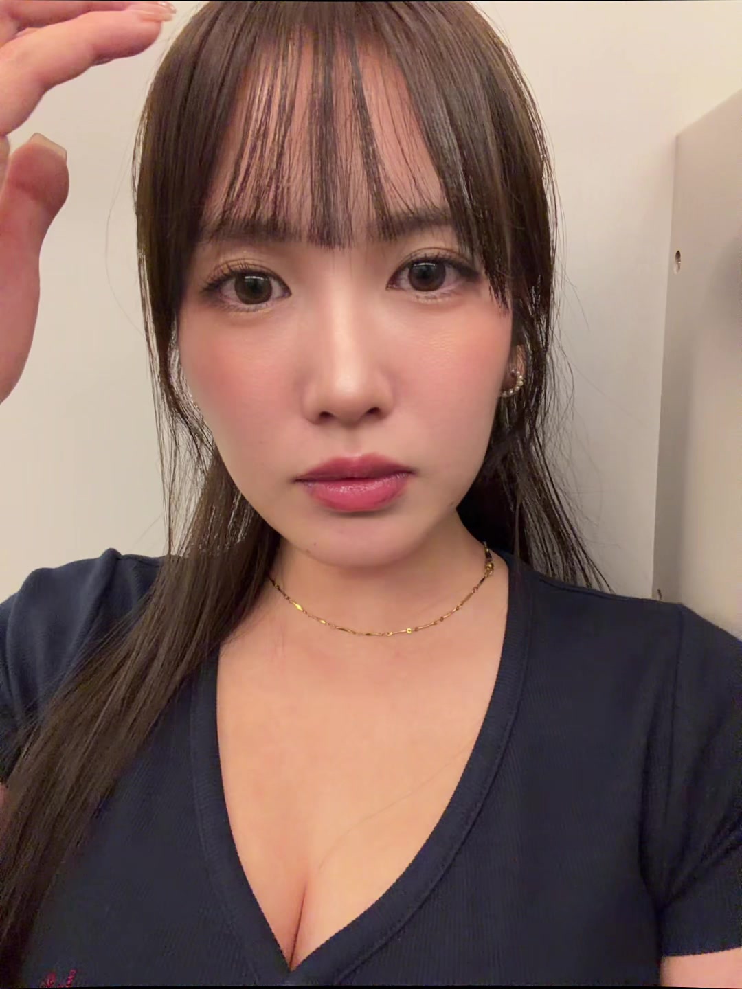 @ひとみやで