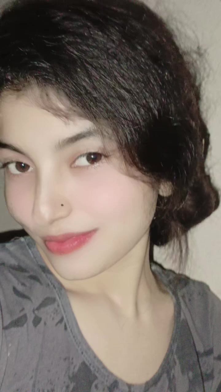 @- রহস্যময়ী