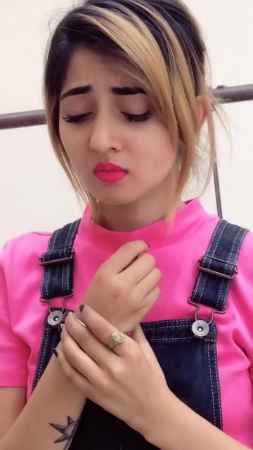 @Nisha Lahori