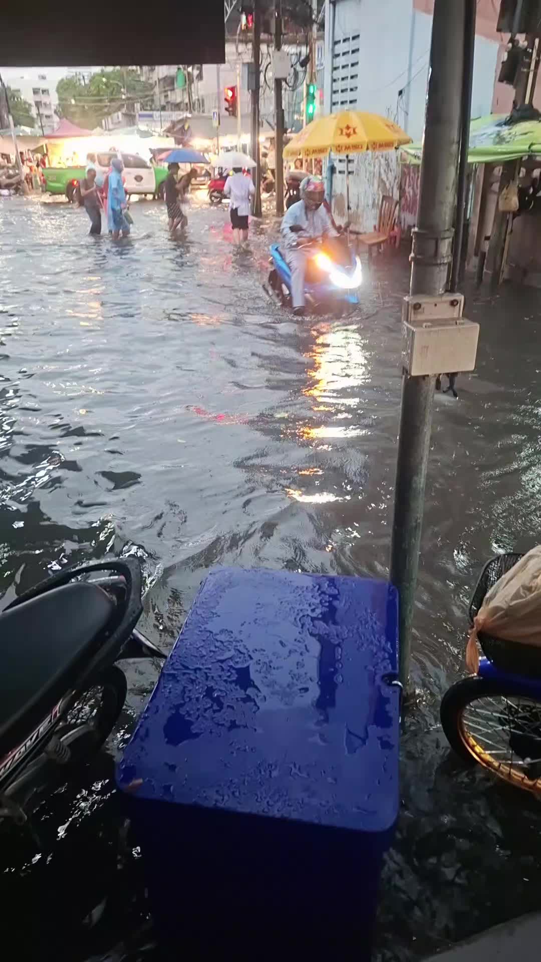 @พอใจ