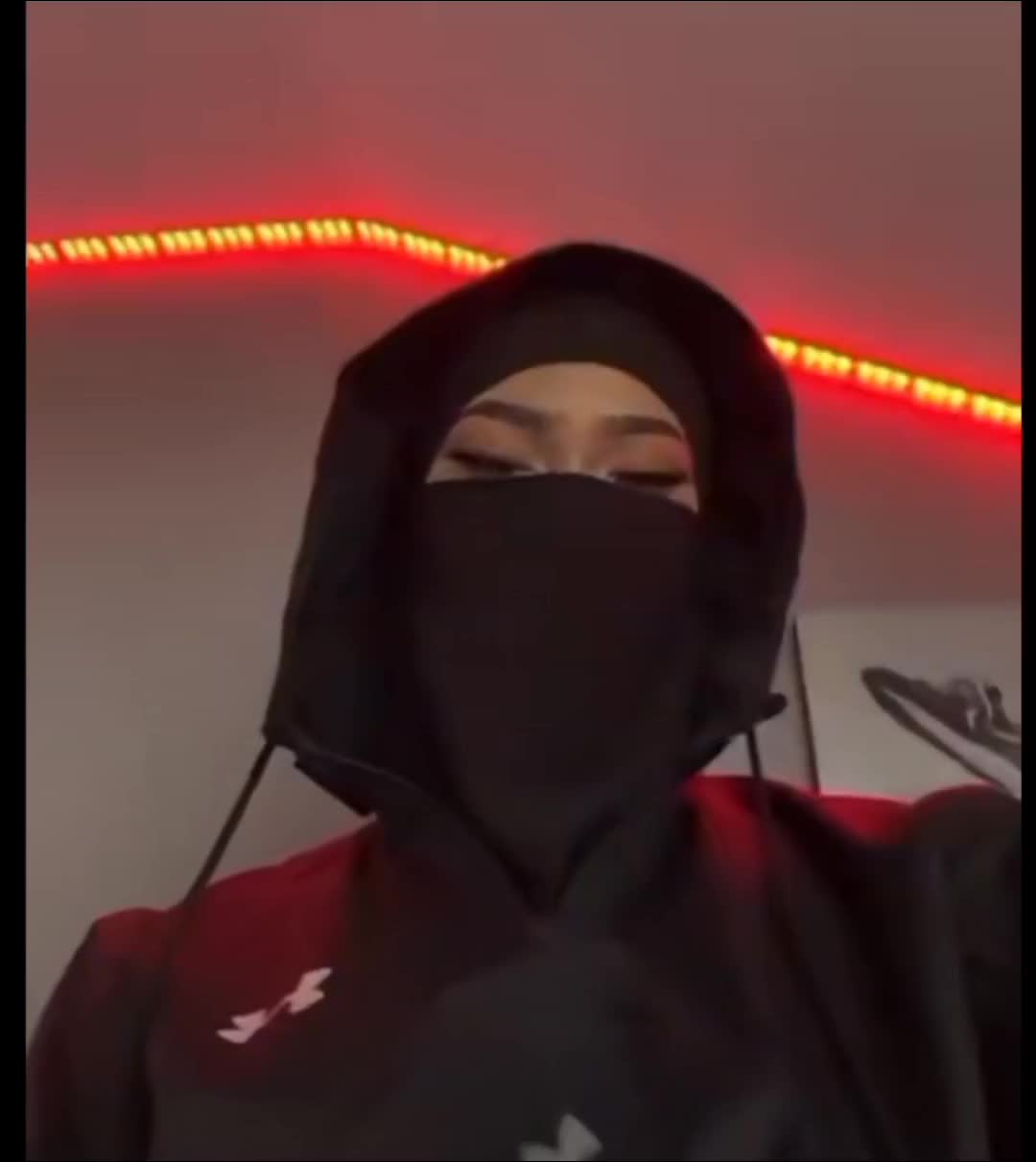@hijabi_baddie🥂🚩