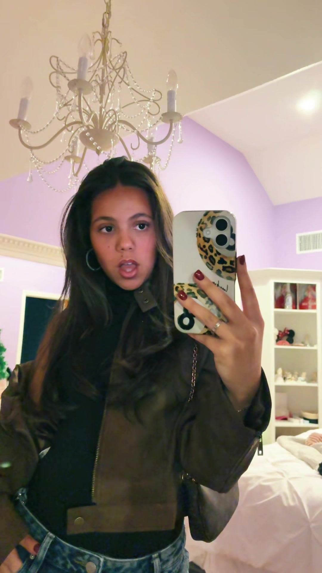 @Isabella