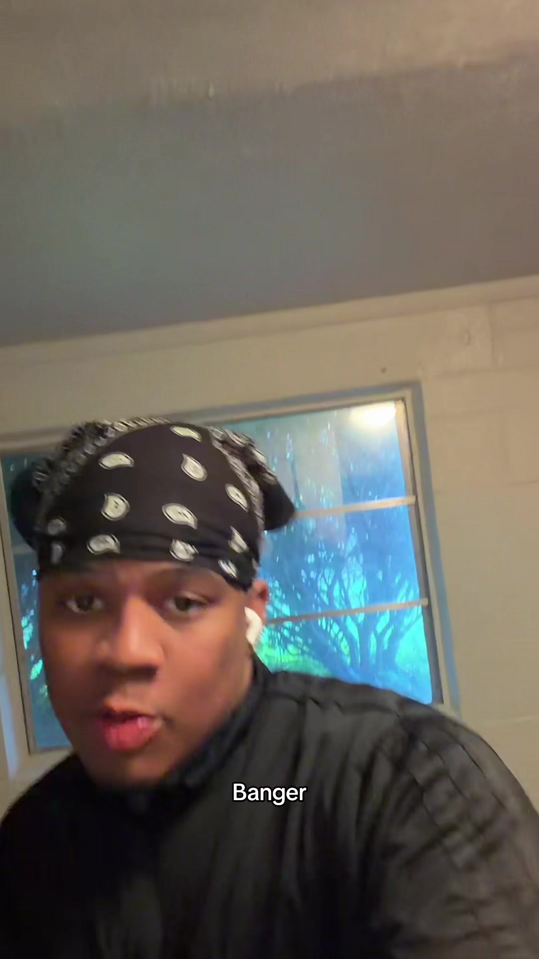 @goshi