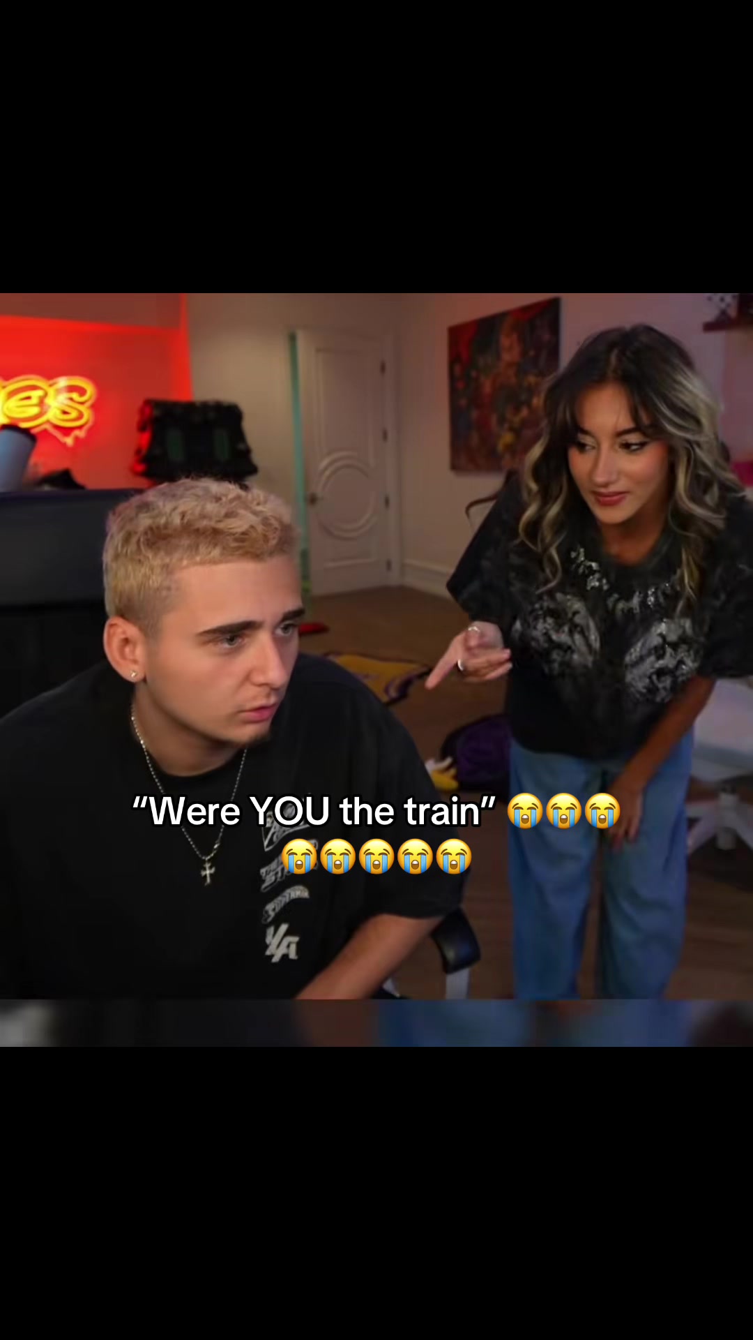 @ellysaxbakugo