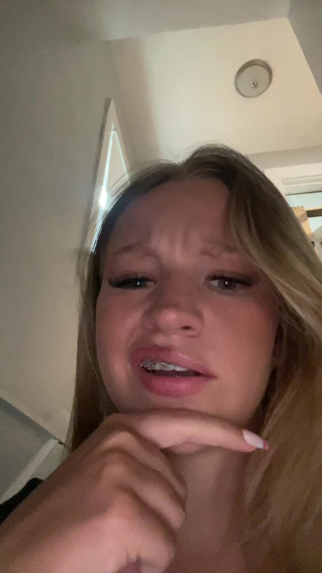 @noellesvip
