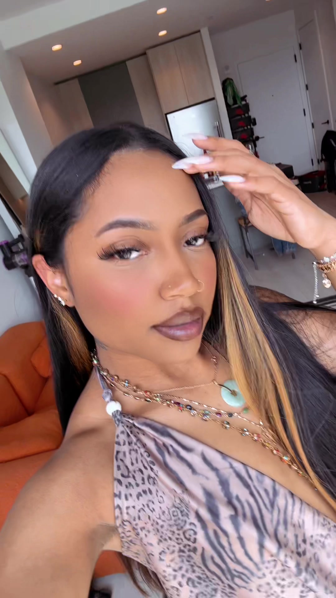 @Bri♛