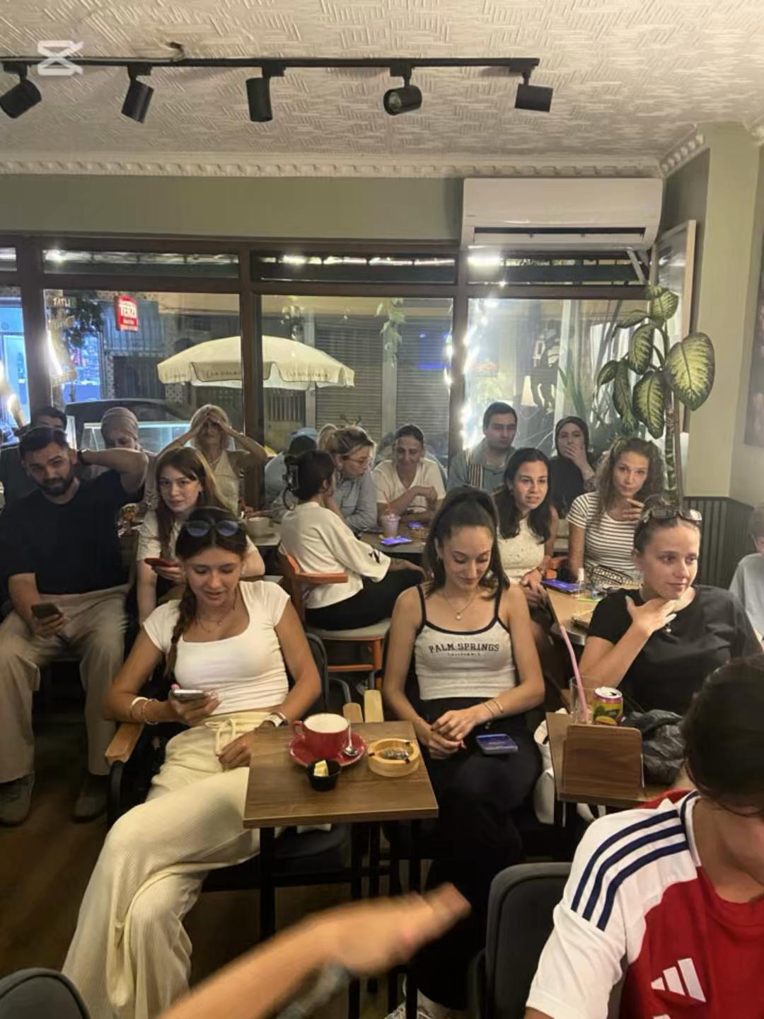 @Kuytu Cafe