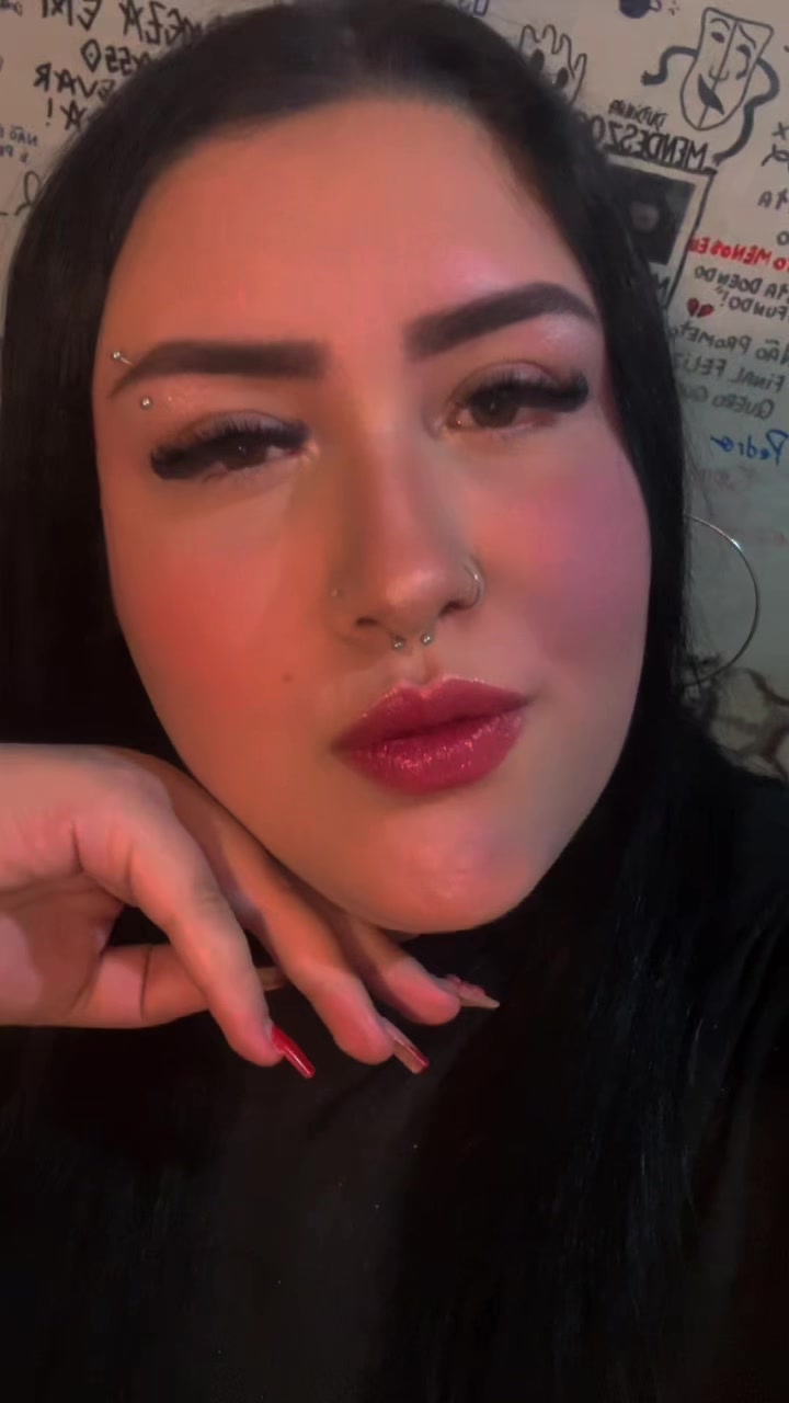 @𝔅.💋