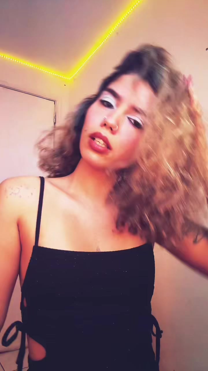 @emilyzinha