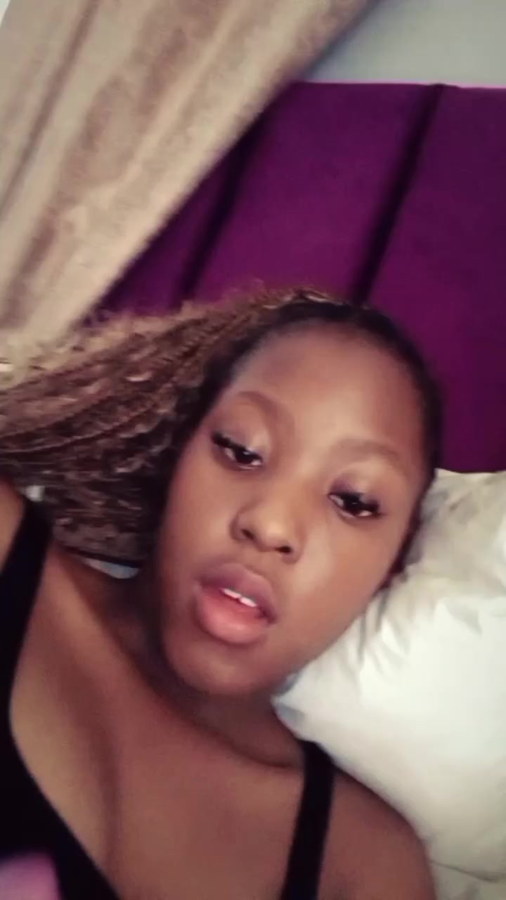 @Thaaabie😝😝