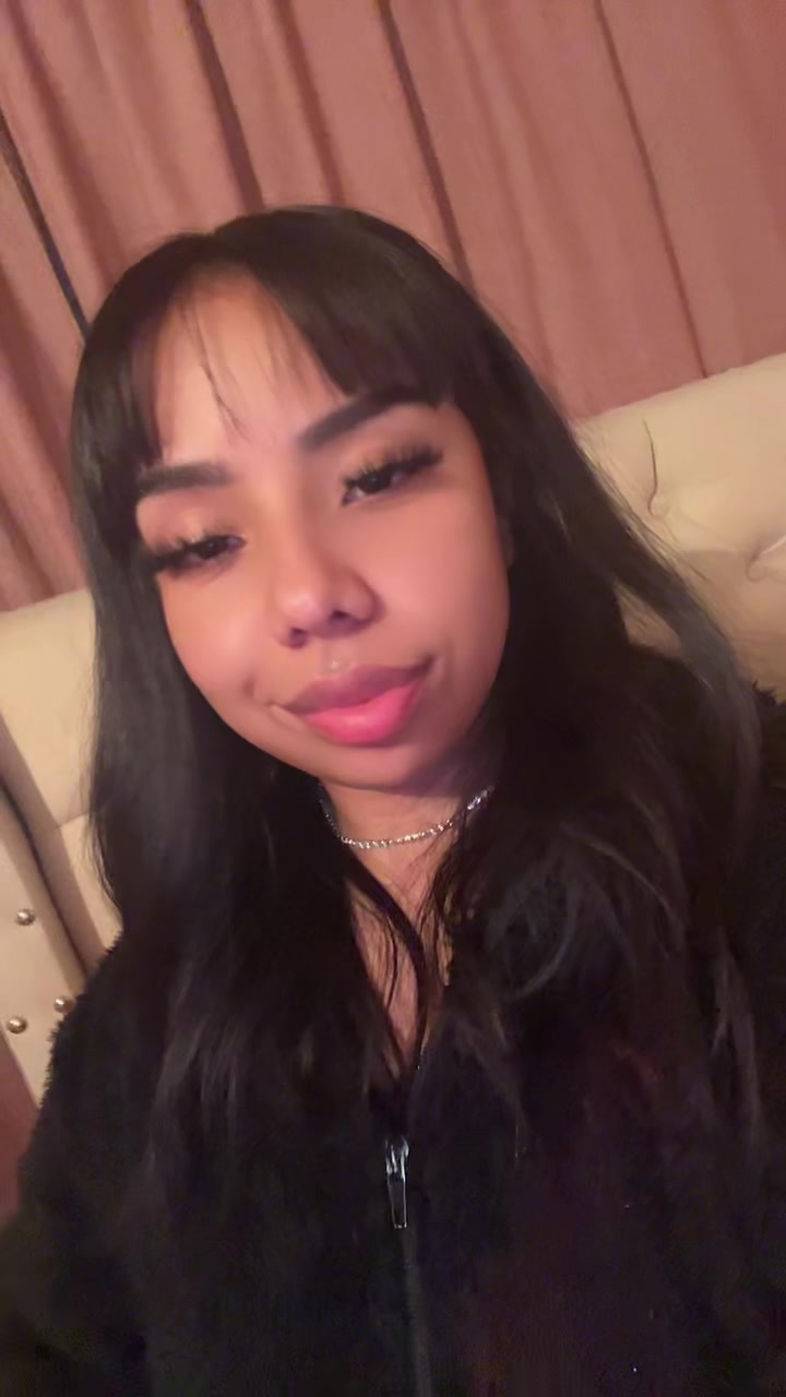 @Valentina👑