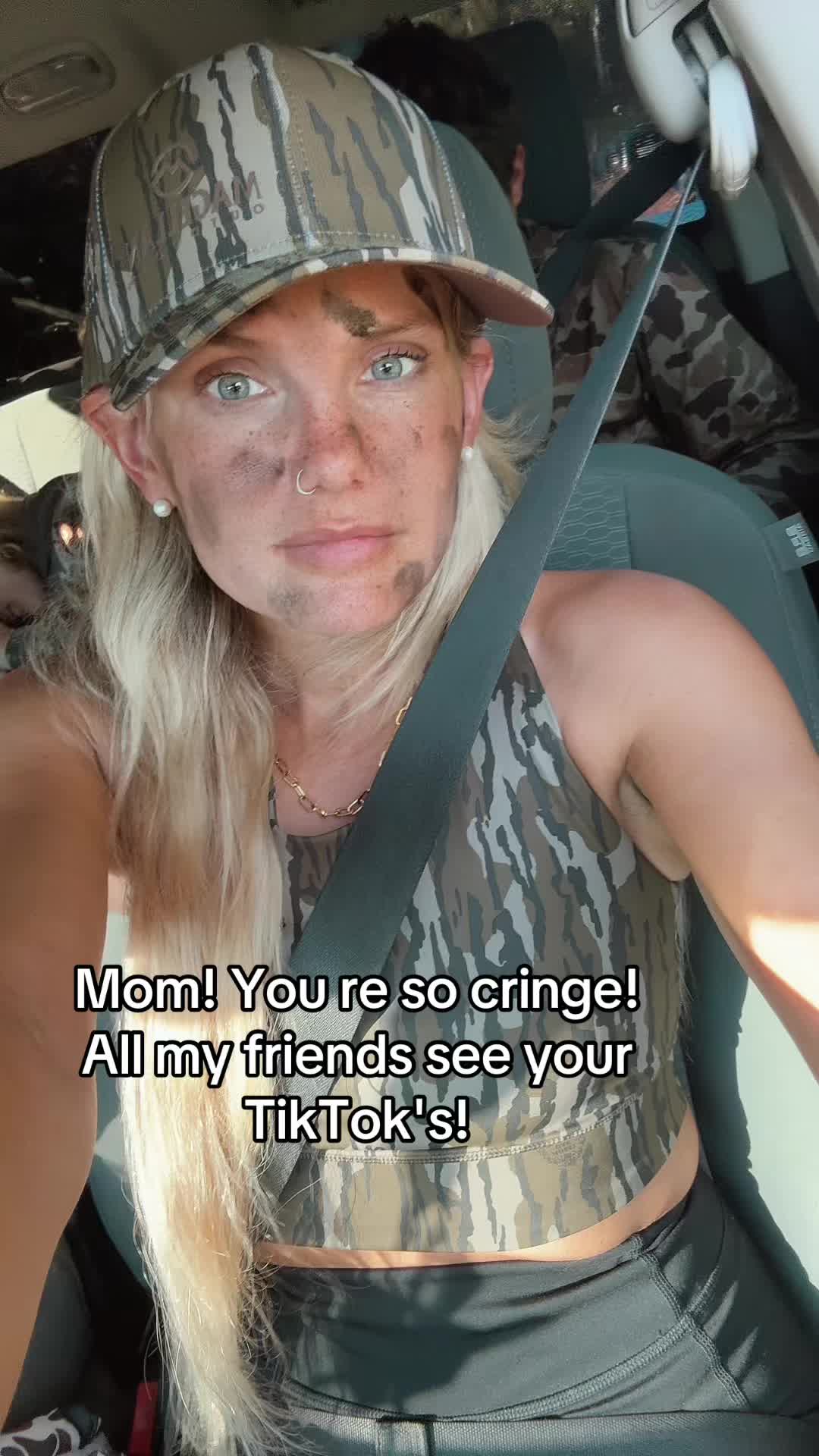 @Cassieanco