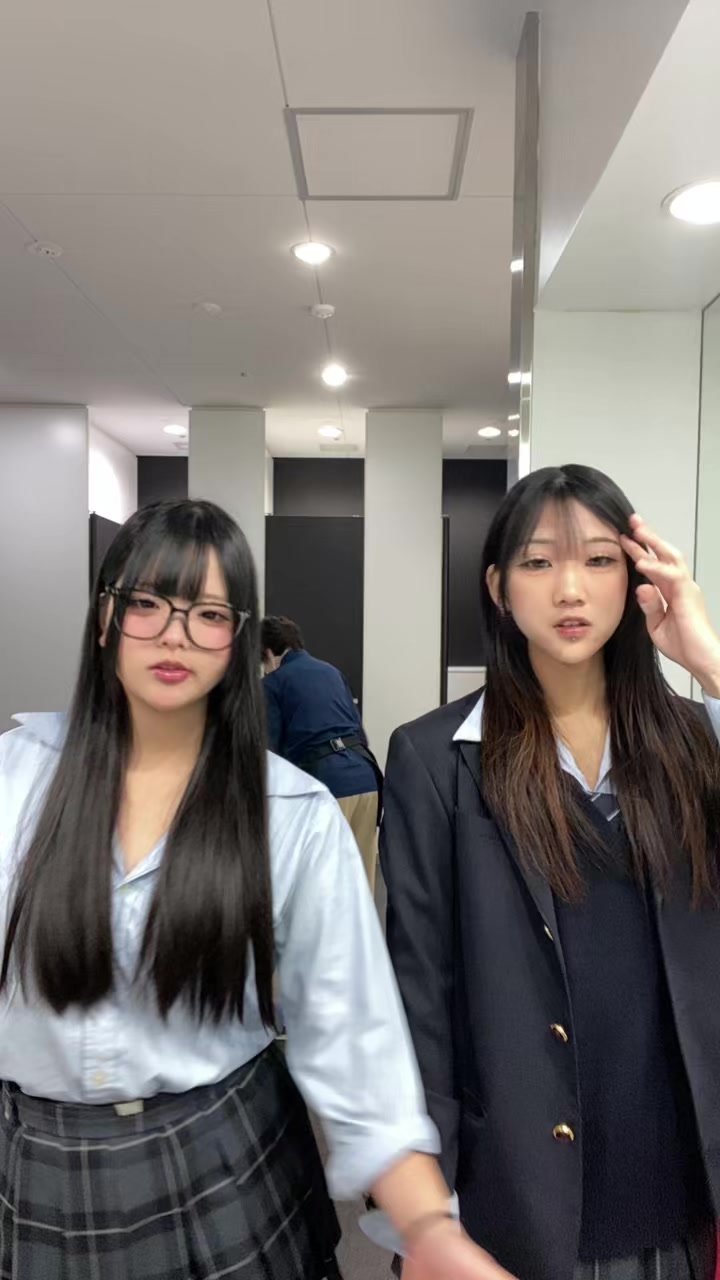 @ここな