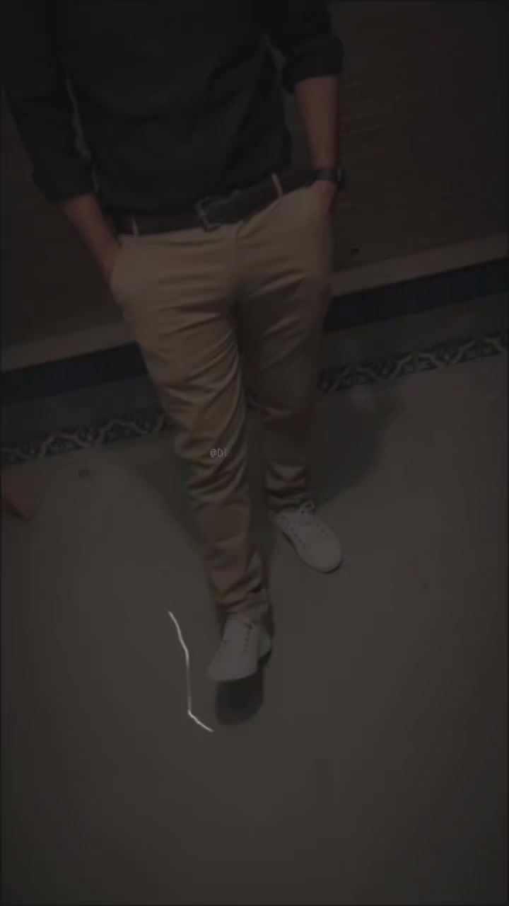 @Awiii10