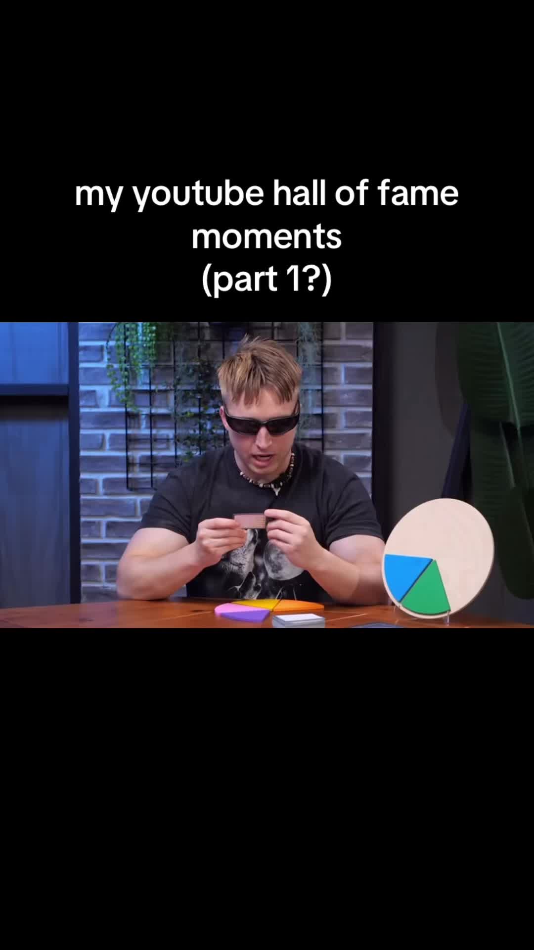 @🤓
