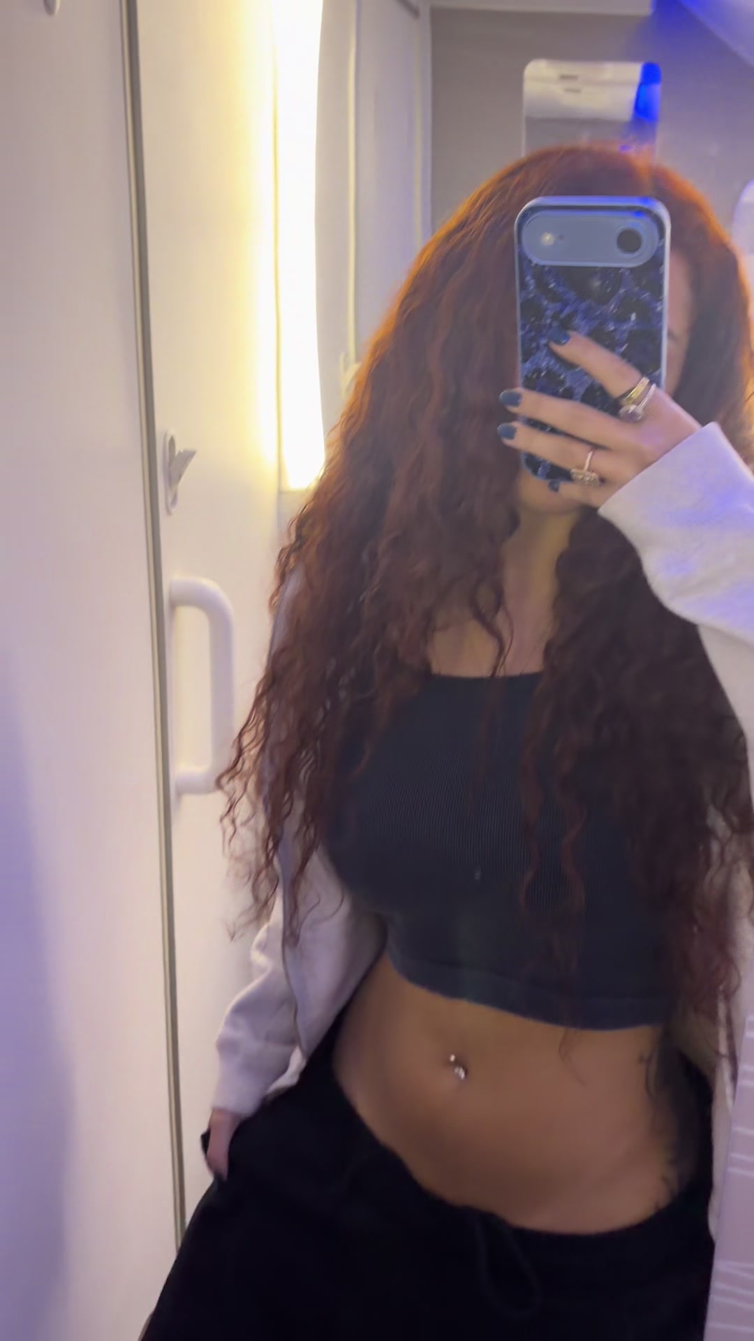 @Malu Trevejo
