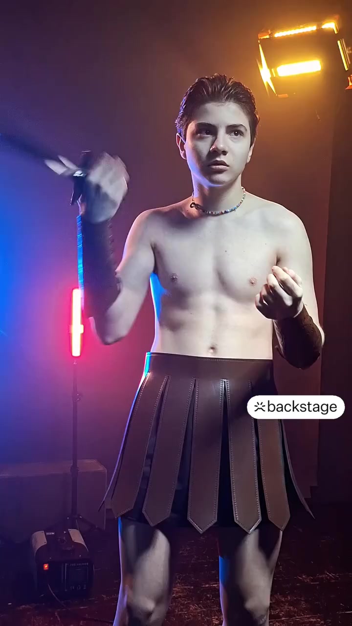 @model _ egor _ schwarlis