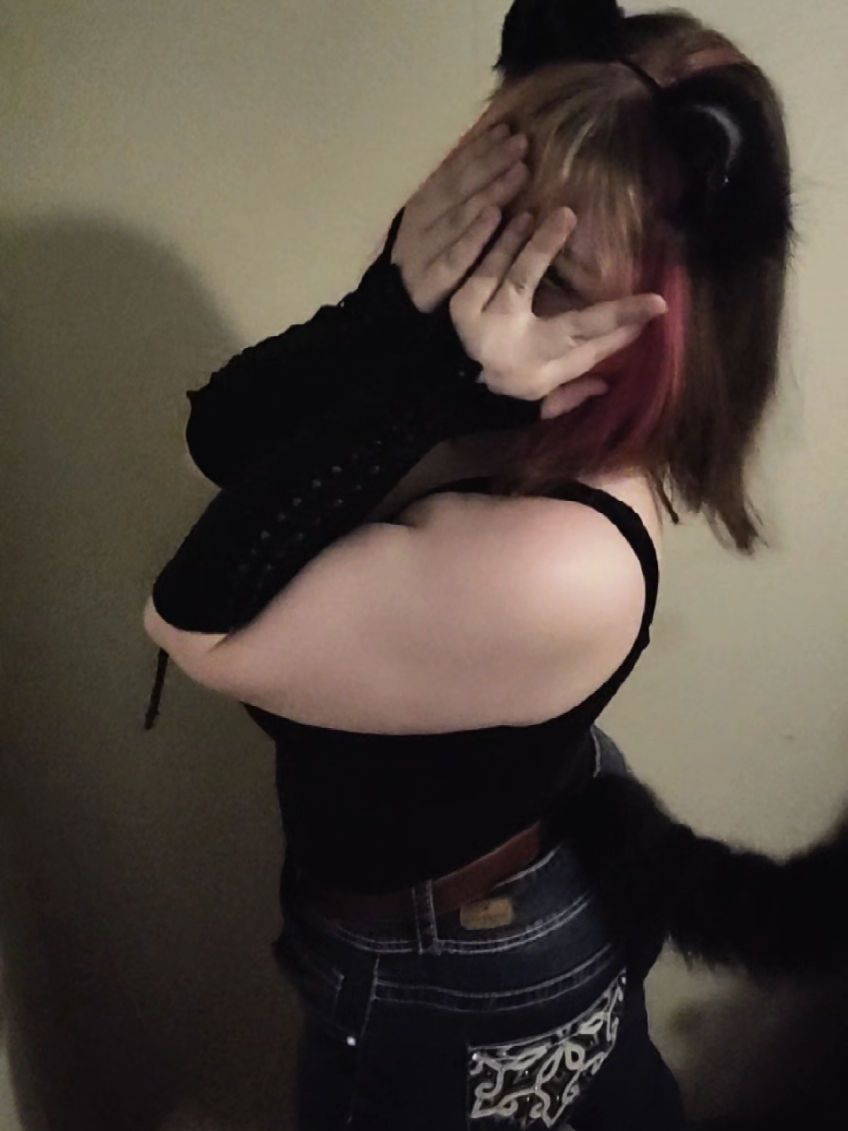 @dino🦕☣️🐶🐆🐰
