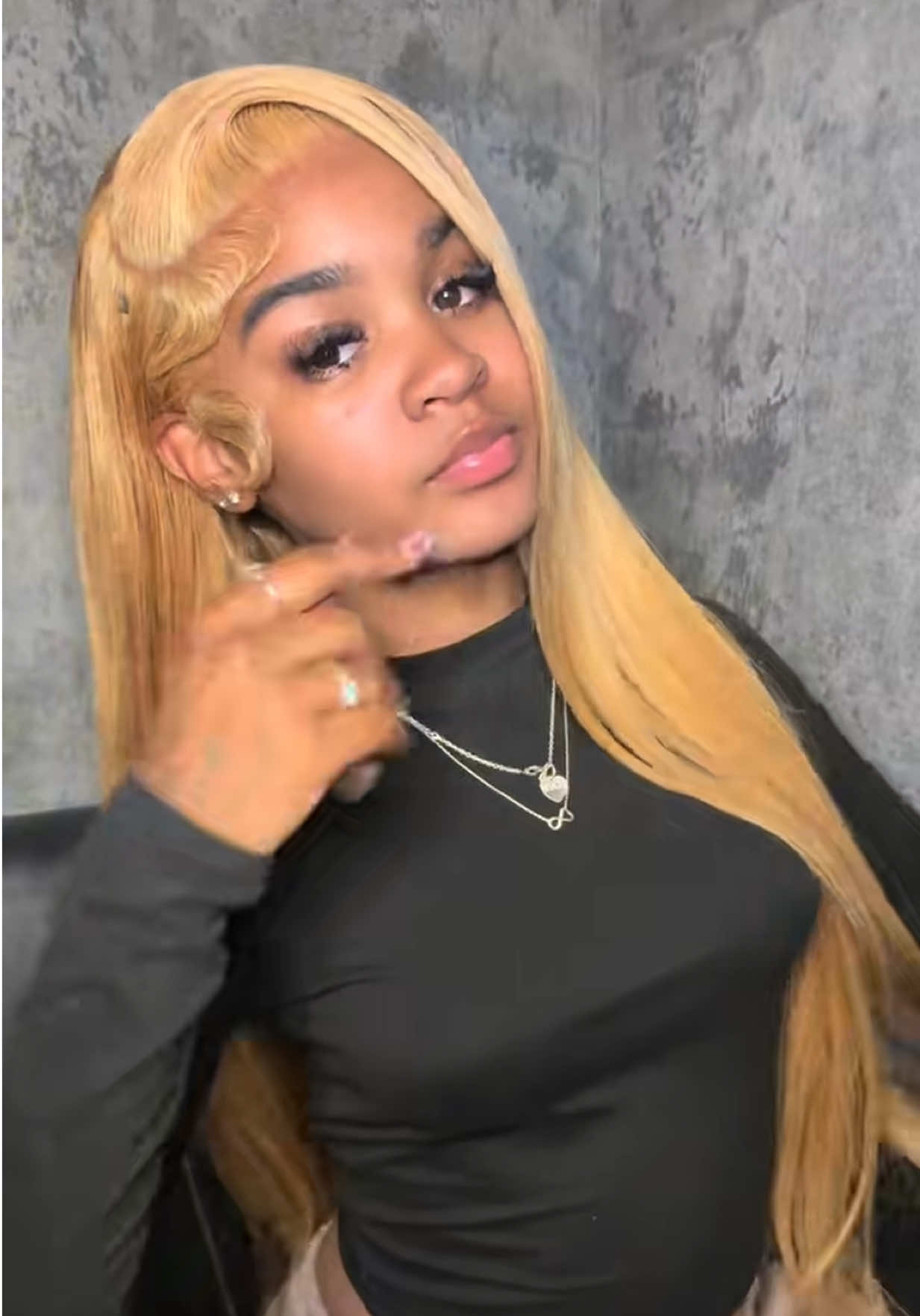 @sanaithe$tylist