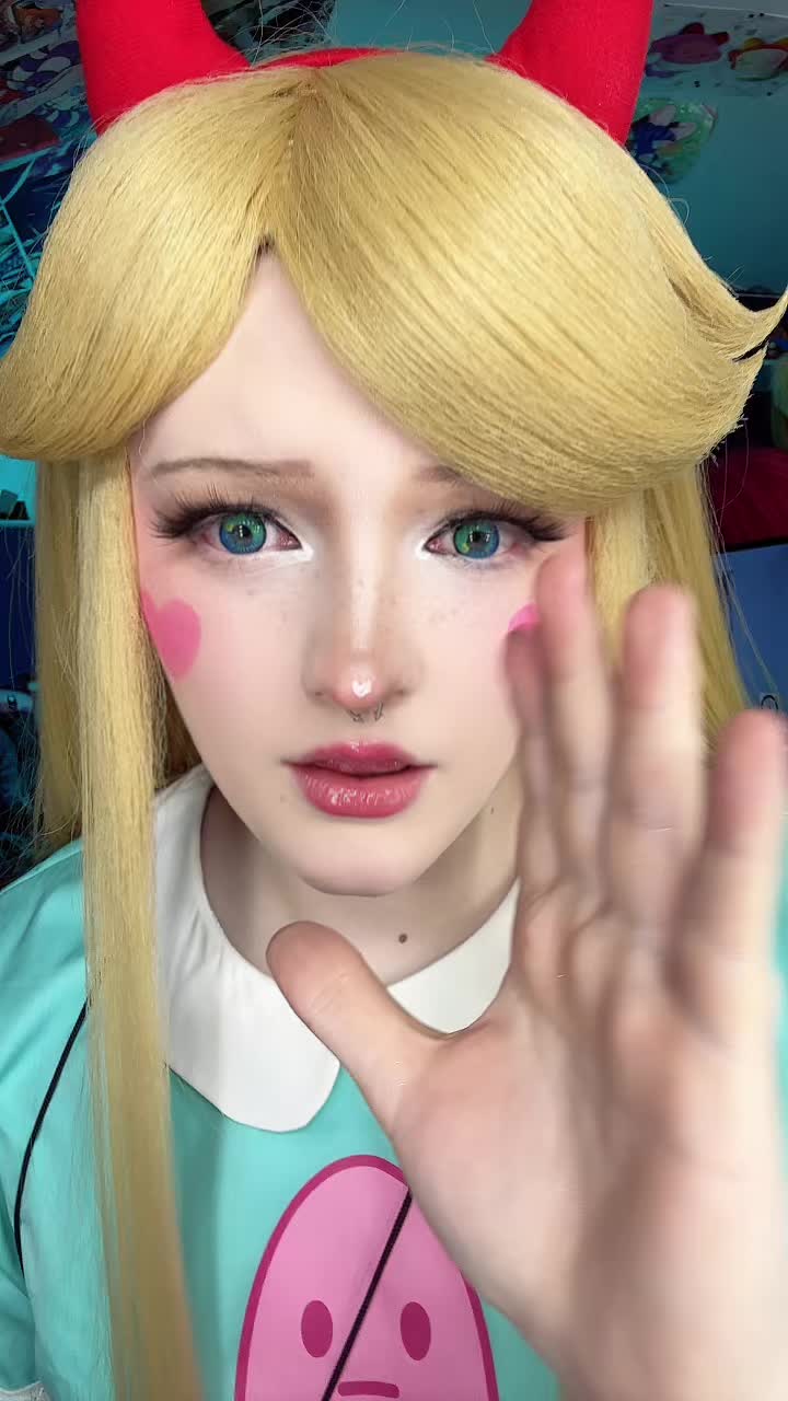 @Blaze_Cosplayz