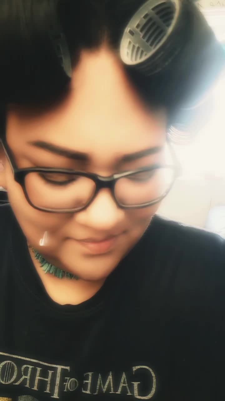 @Rezona✨️