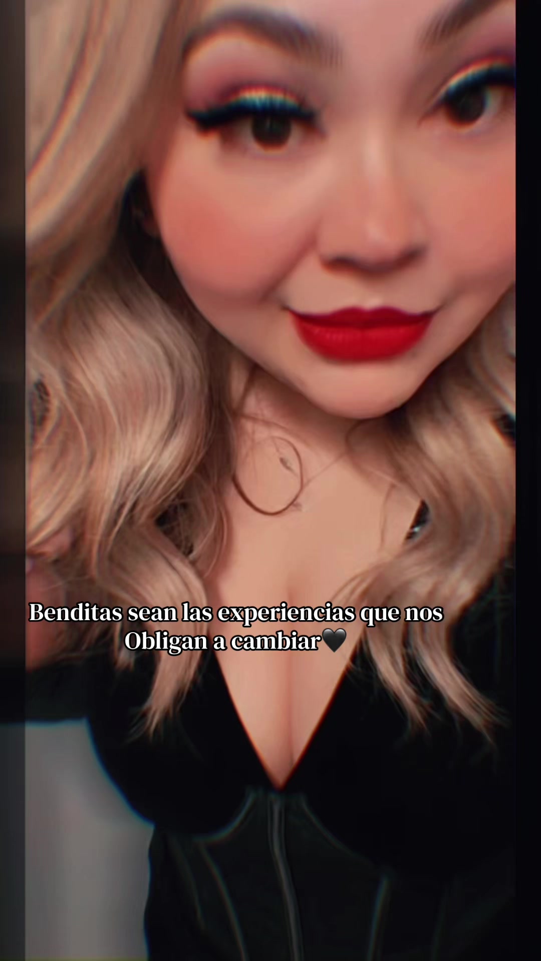 @𝐁𝐄𝐋𝐋𝐄 🖤