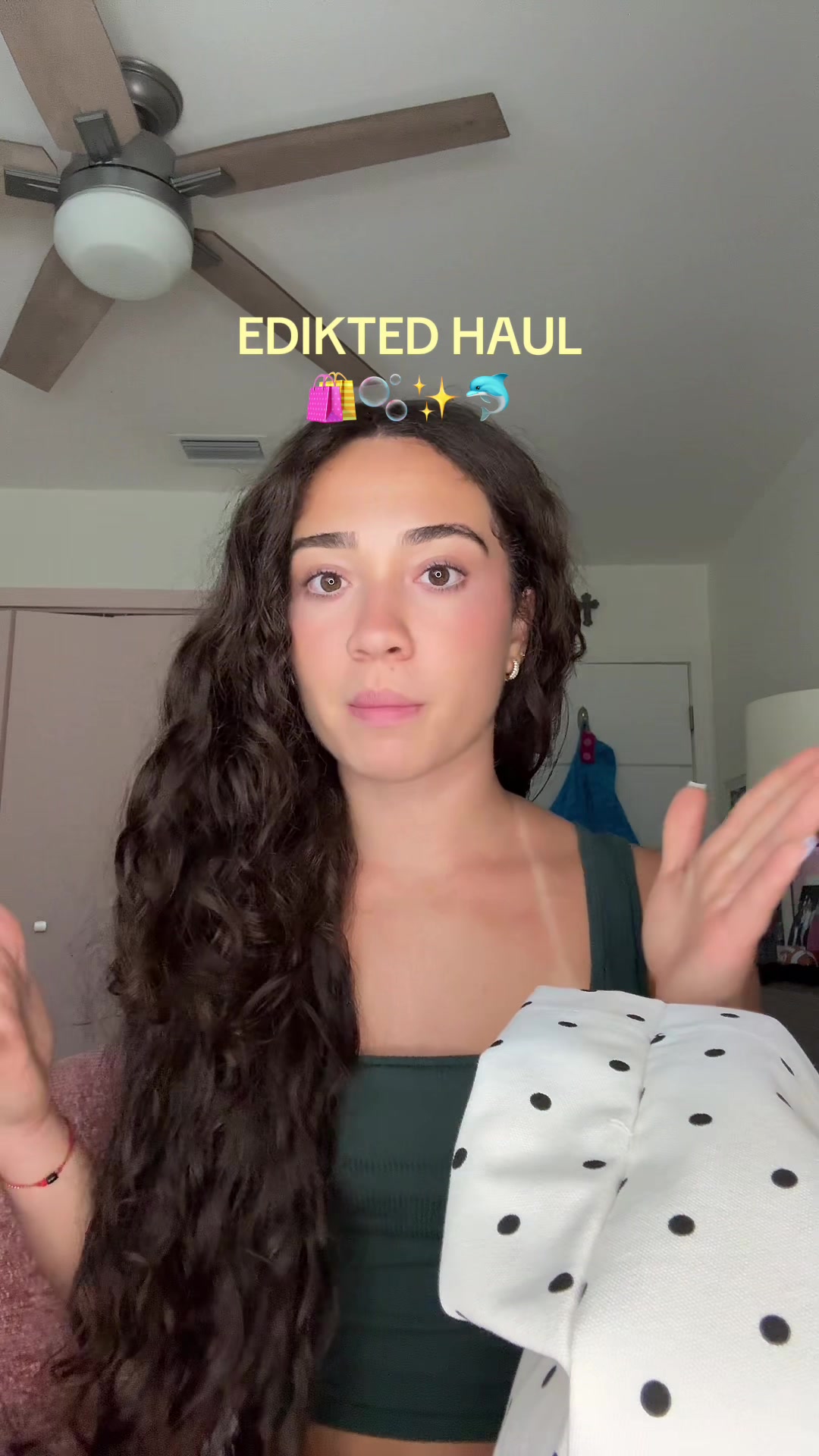 @Chloe