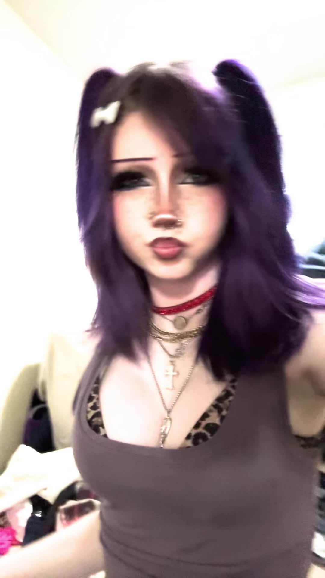 @🦇🪽:3