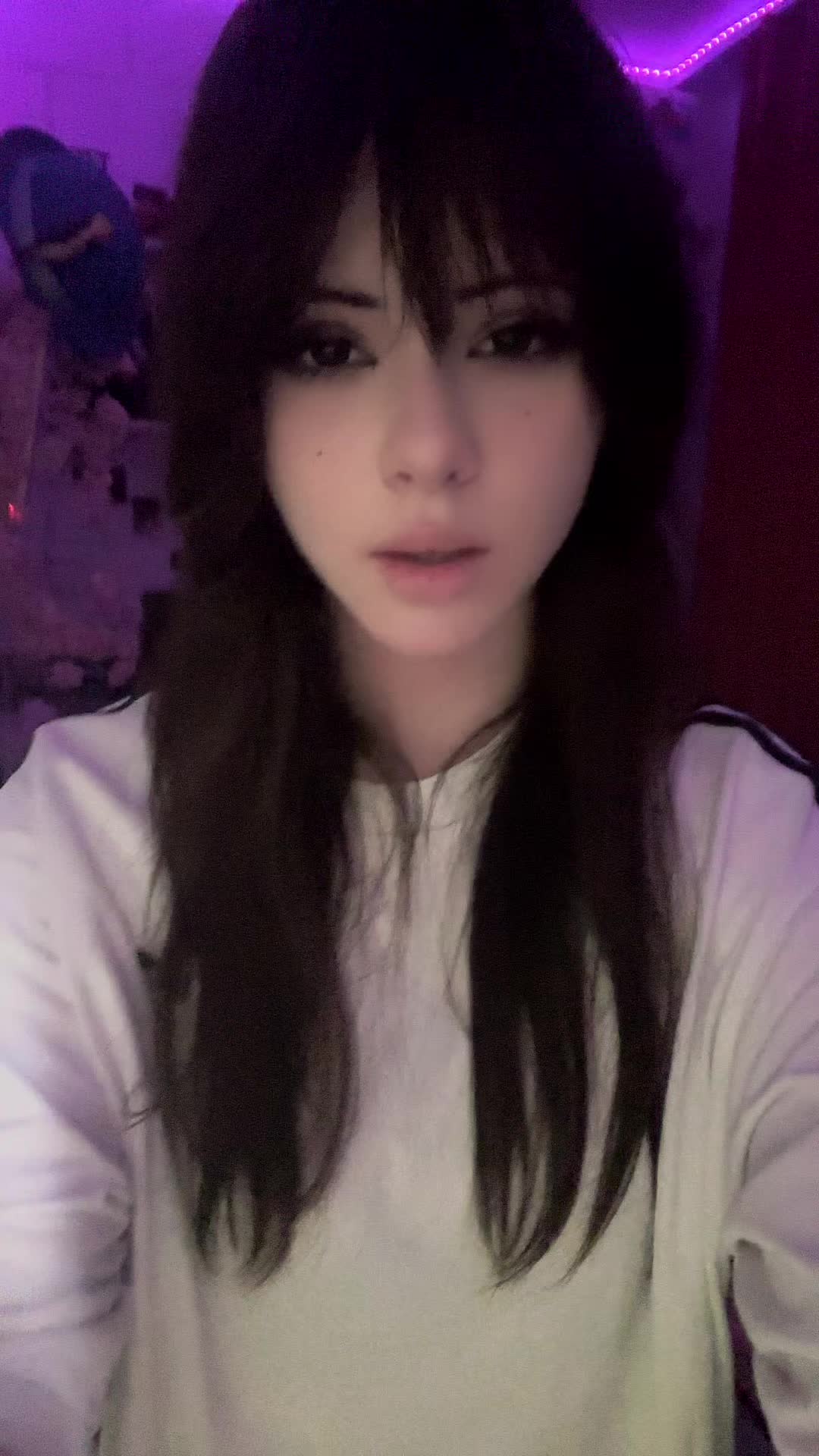 @anhikiiii4