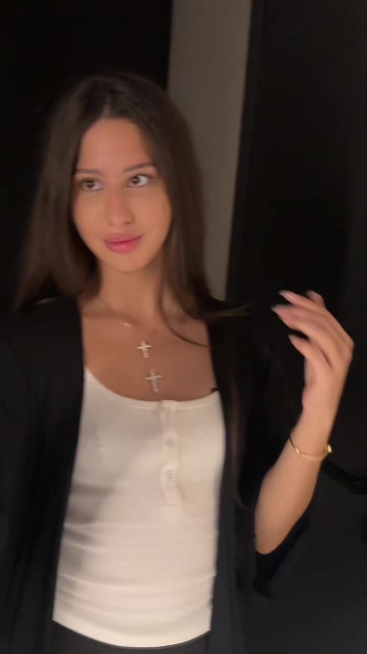 @Vanessa