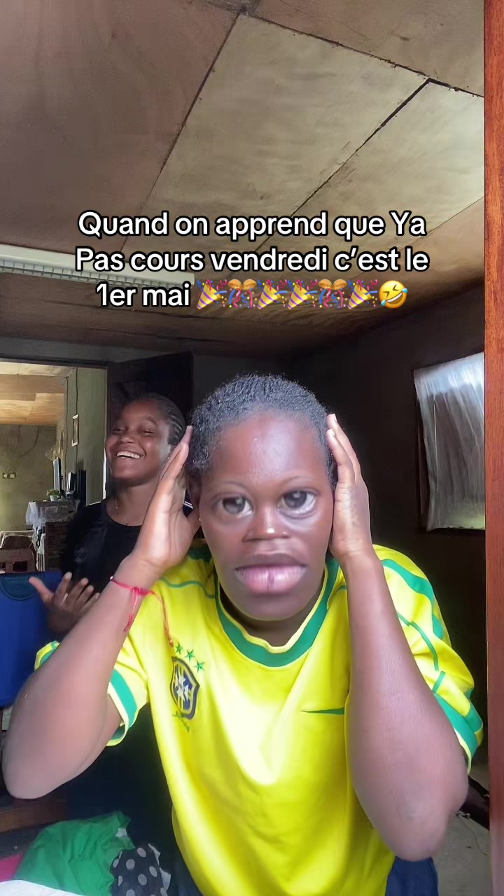 @La poupée noire 🍫🍩