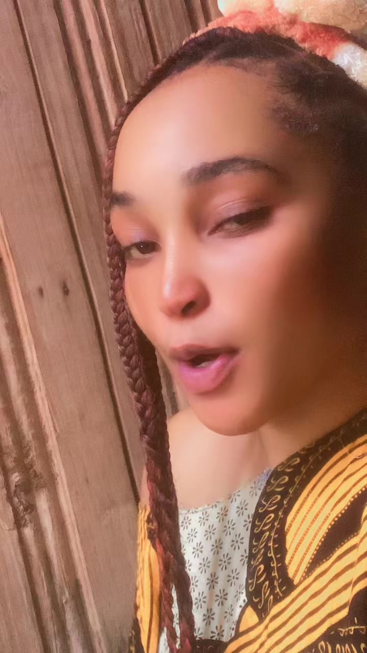 @theddy 🌸🦋…