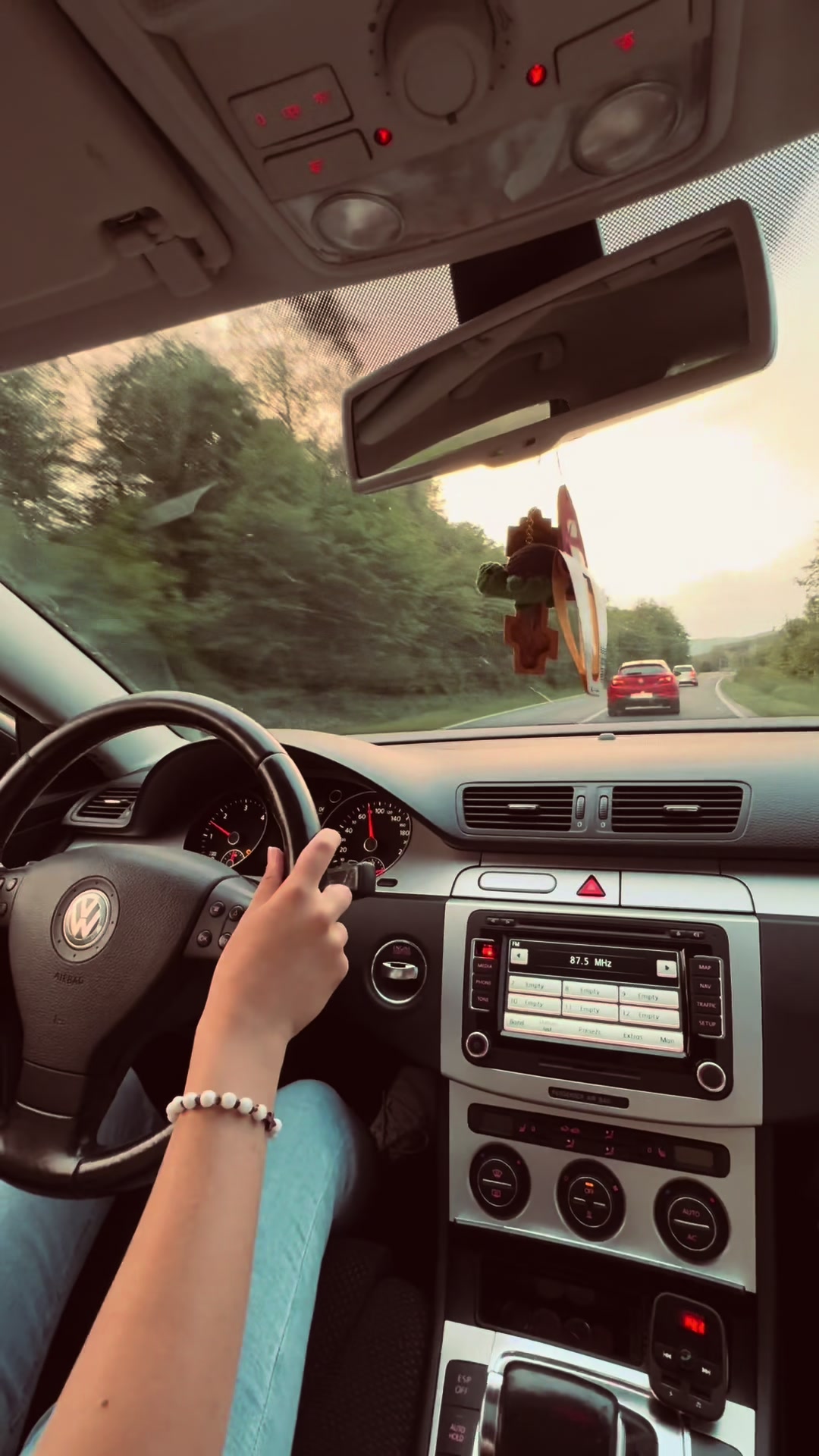 @Tatjana🇷🇸