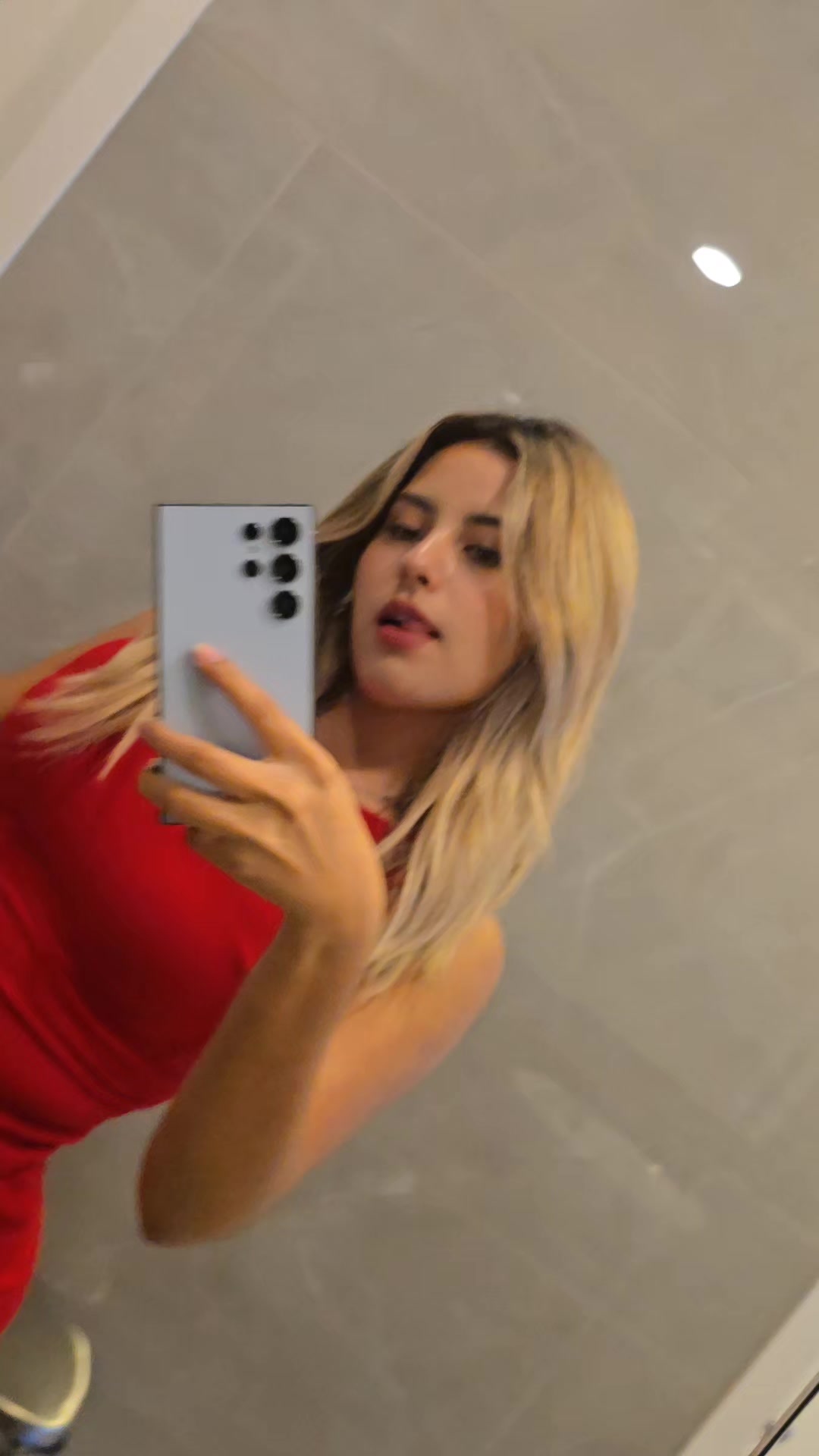 @Itzelitaa