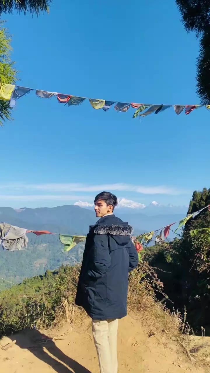 @सुमित भट्टराई💗🦋