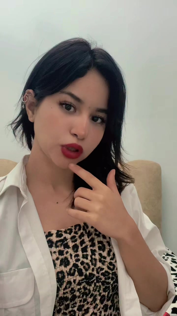@Feryel🦂