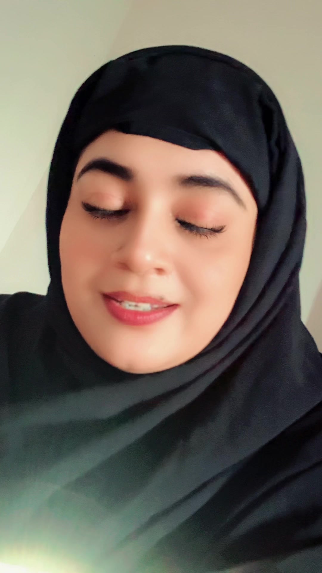 @പോന്നു മിന്നു