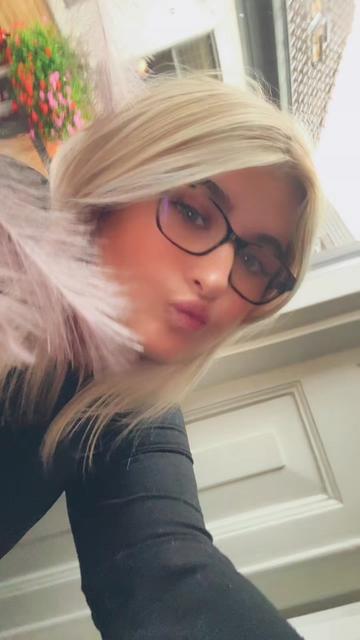 @👯🏼♀️-Amé-🦁