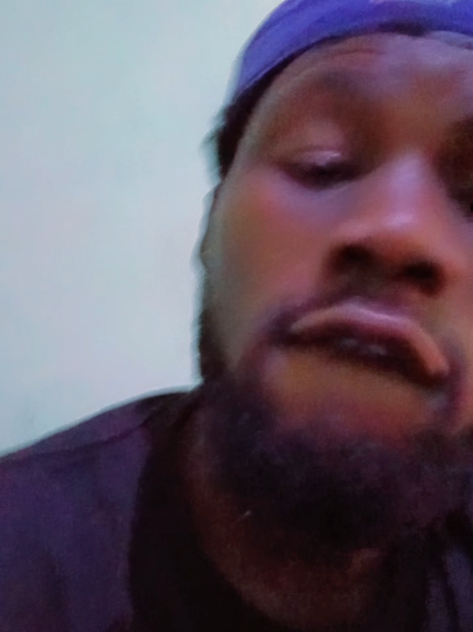 @Geesucci ( 22 Thugga)