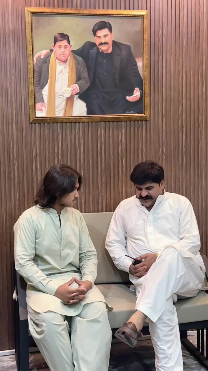 @Khawaja_Naveed_morshad