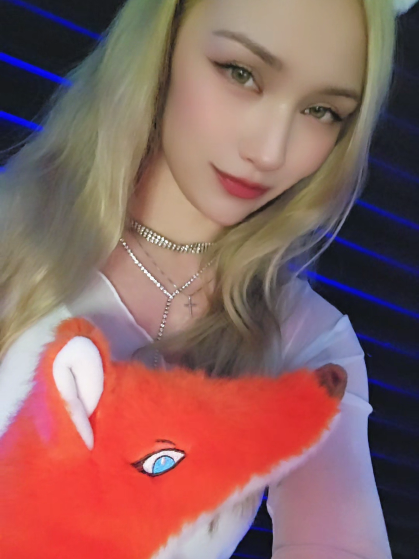 @Fox🦊