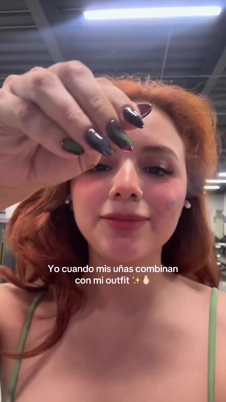 @Angela Valdés