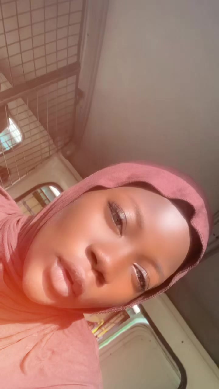 @Oyin
