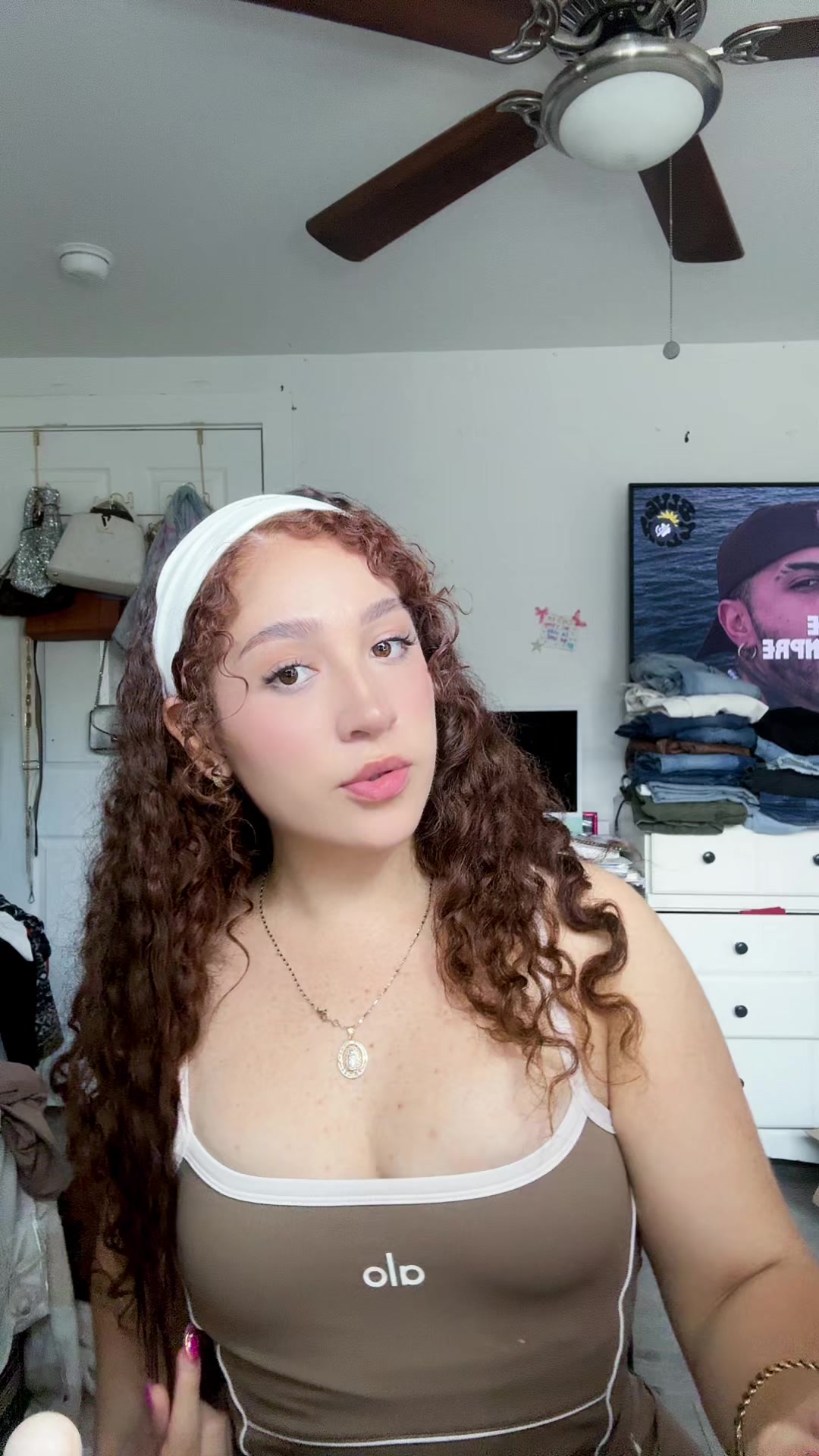 @Fryda Rios